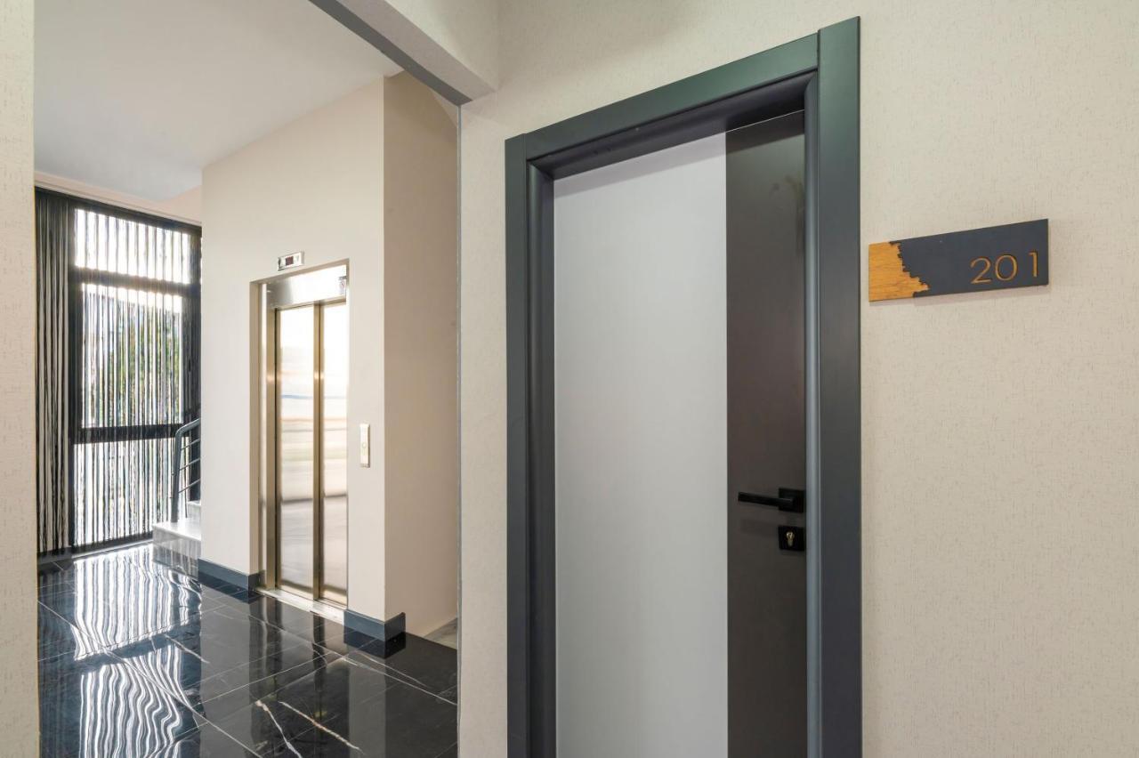 Hotel Melanj Airport