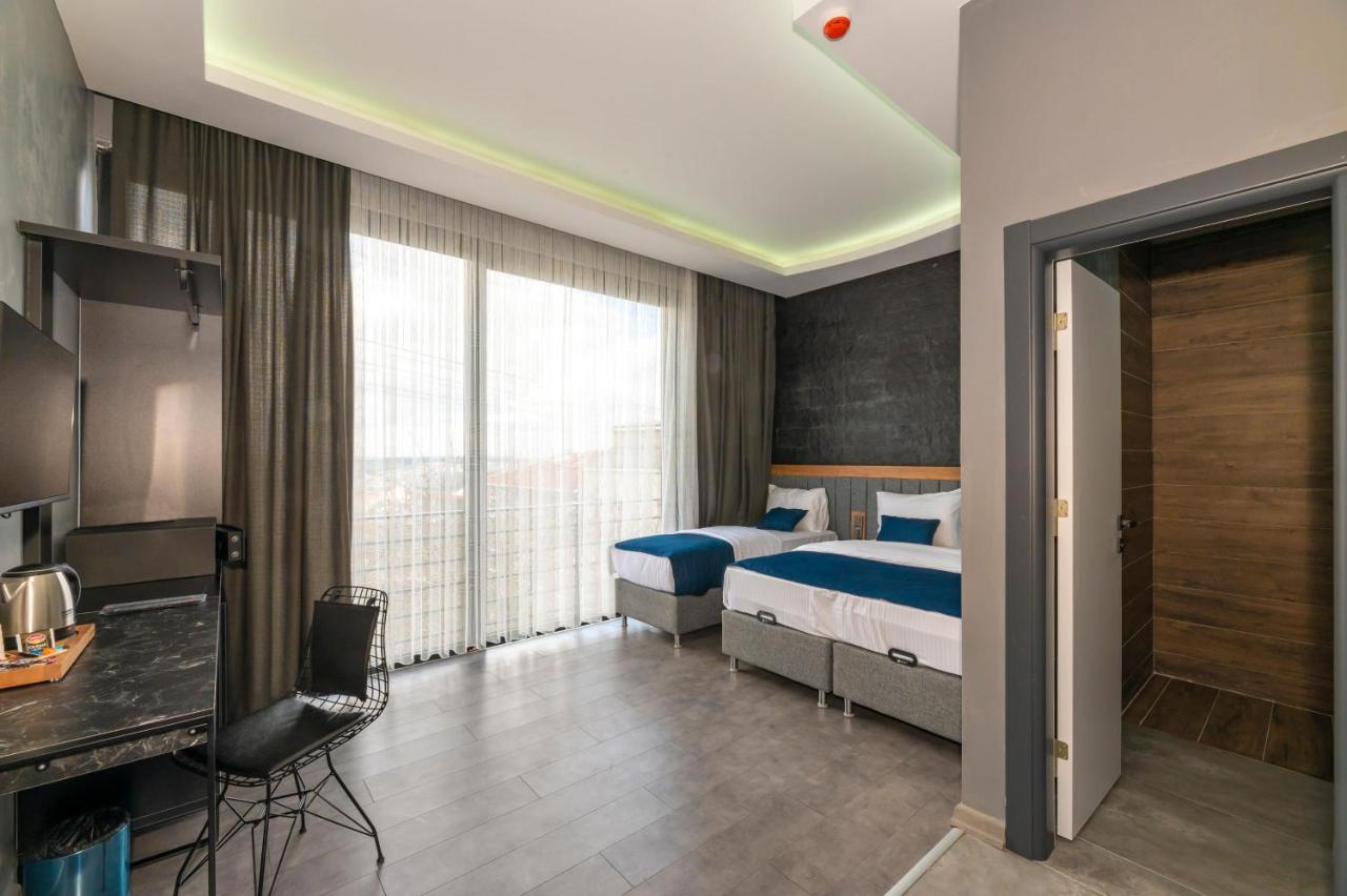 Hotel Melanj Airport